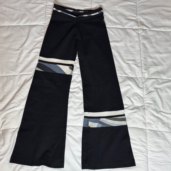 O2 Pants - Stylish Black and Gray Boot Cut Pants